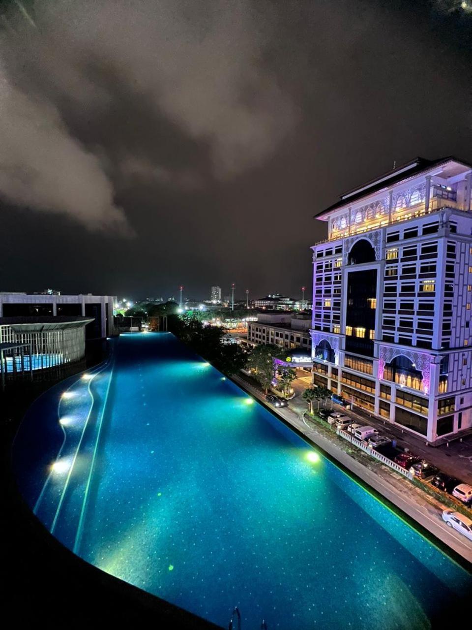 Auranadtroikakb Apartment Wifi-Netflix-Coway Kota Bharu Ngoại thất bức ảnh